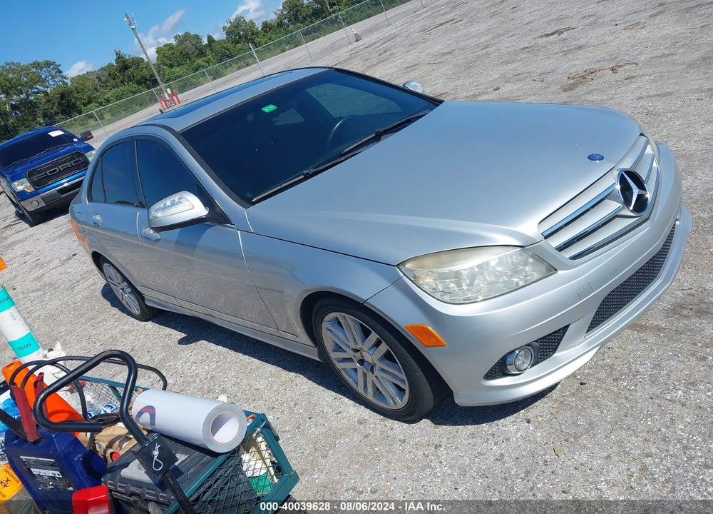 2009 MERCEDES-BENZ C 300 LUXURY/SPORT VIN: WDDGF54X49R067913