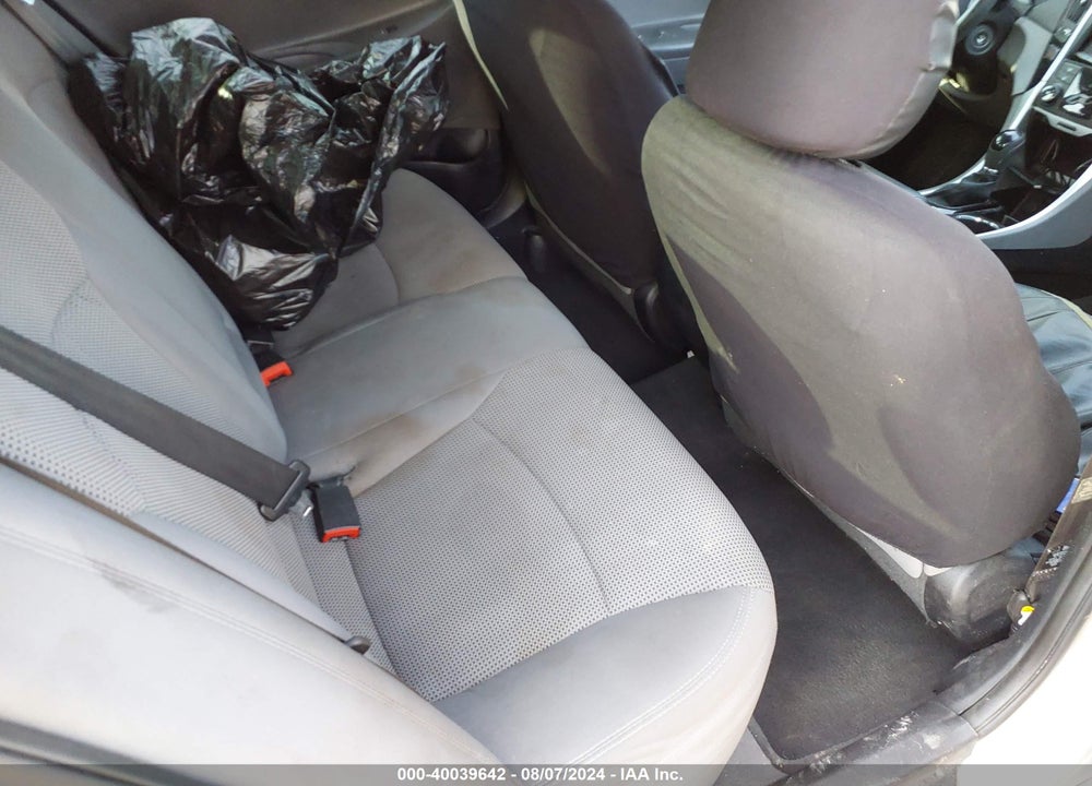 2013 HYUNDAI SONATA GLS VIN: 5NPEB4AC3DH623718