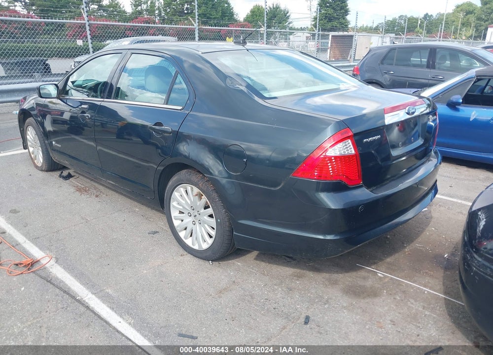 2010 FORD FUSION HYBRID VIN: 3FADP0L30AR137000