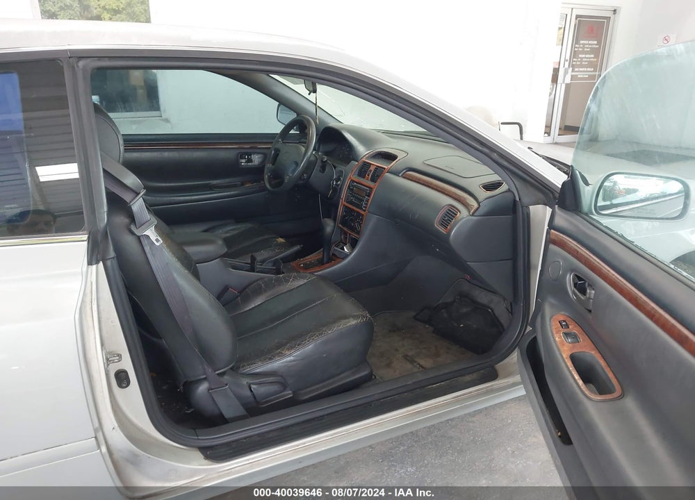 2000 TOYOTA CAMRY SOLARA SE VIN: 2T1CG22P0YC301898