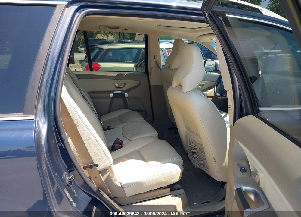 2013 VOLVO XC90 3.2 PLATINUM VIN: YV4952CZ4D1658562