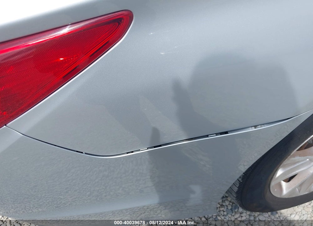 2013 HYUNDAI SONATA GLS VIN: 5NPEB4AC6DH783429