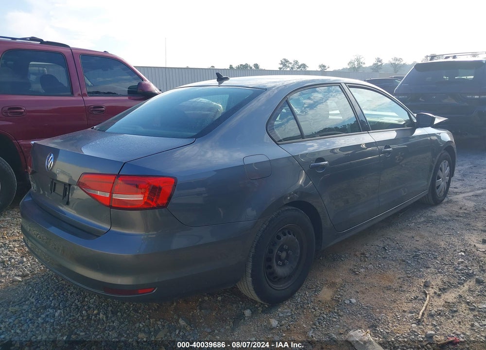 2015 VOLKSWAGEN JETTA 2.0L S VIN: 3VW2K7AJ7FM288184