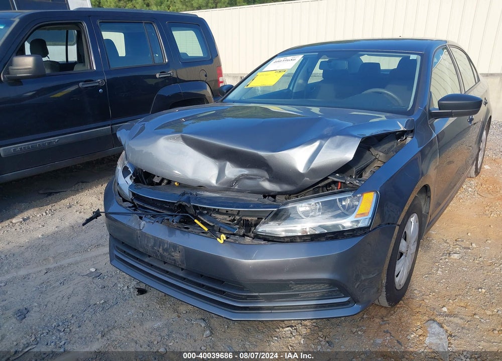 2015 VOLKSWAGEN JETTA 2.0L S VIN: 3VW2K7AJ7FM288184