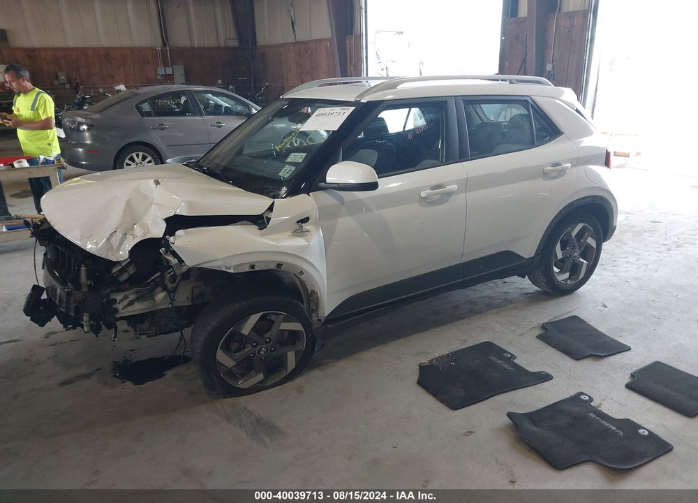 2022 HYUNDAI VENUE SEL VIN: KMHRC8A32NU168059