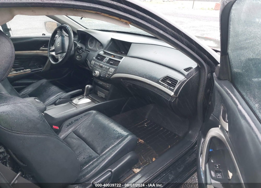 2011 HONDA ACCORD 2.4 EX-L VIN: 1HGCS1B84BA013400