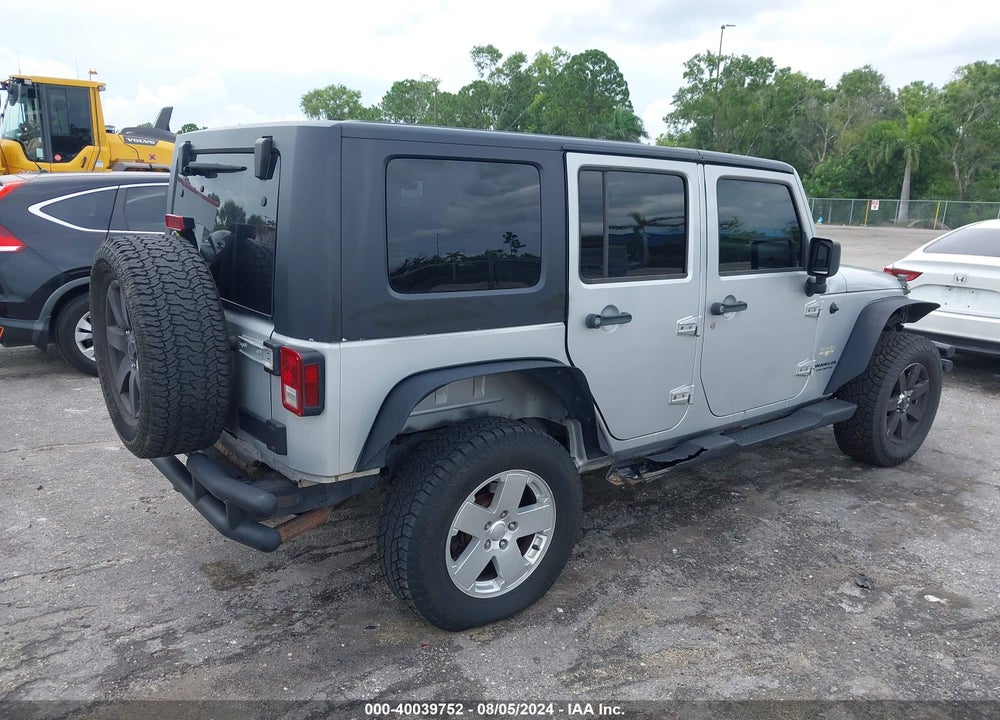 2007 JEEP WRANGLER UNLIMITED SAHARA VIN: 1J8GA59127L107055