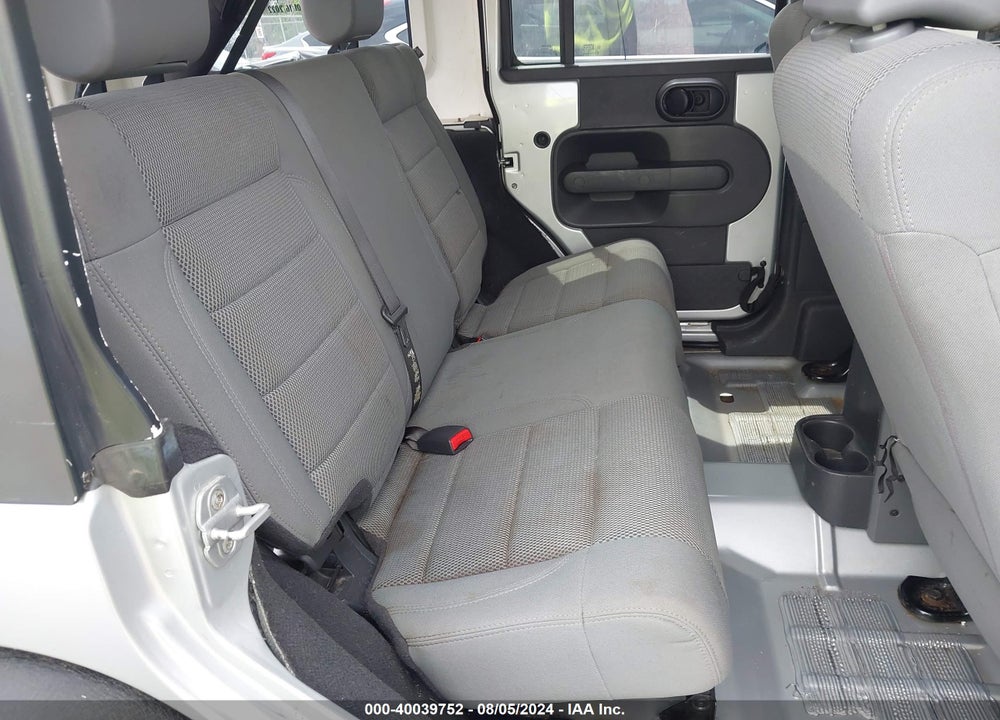 2007 JEEP WRANGLER UNLIMITED SAHARA VIN: 1J8GA59127L107055