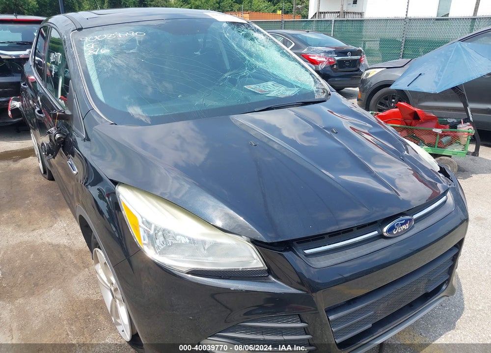2015 FORD ESCAPE SE VIN: 1FMCU9G98FUC44180
