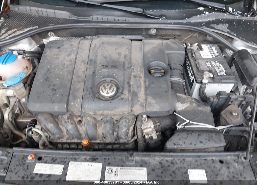 2013 VOLKSWAGEN PASSAT 2.5L SE VIN: 1VWBP7A3XDC085128