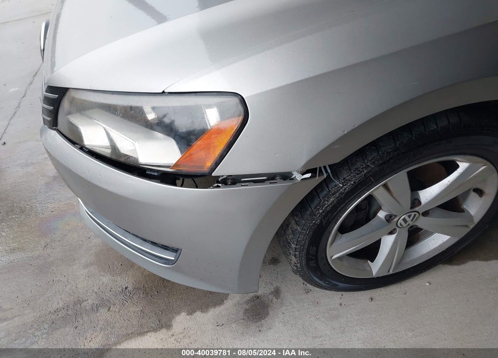 2013 VOLKSWAGEN PASSAT 2.5L SE VIN: 1VWBP7A3XDC085128