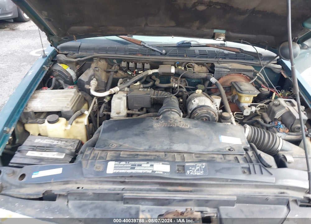 1996 CHEVROLET S TRUCK S10 VIN: 1GCCS1446TK185416