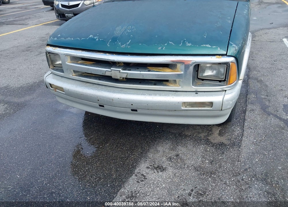 1996 CHEVROLET S TRUCK S10 VIN: 1GCCS1446TK185416