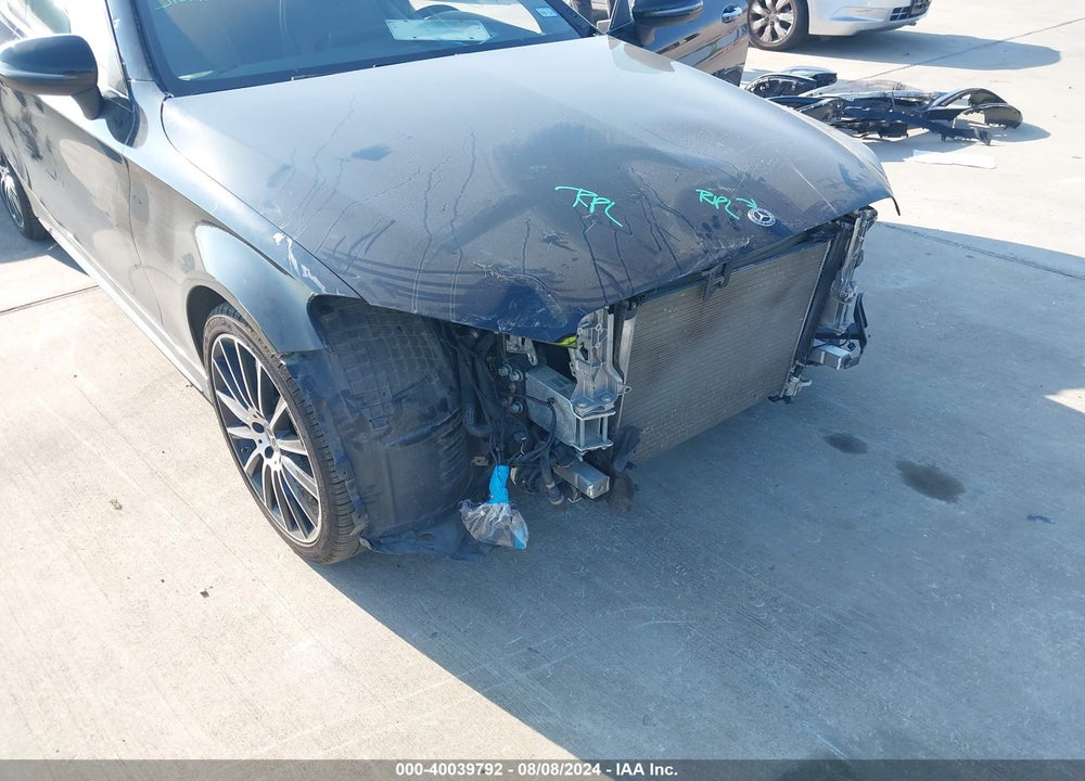 2018 MERCEDES-BENZ C 300 VIN: WDDWJ4JB0JF736102