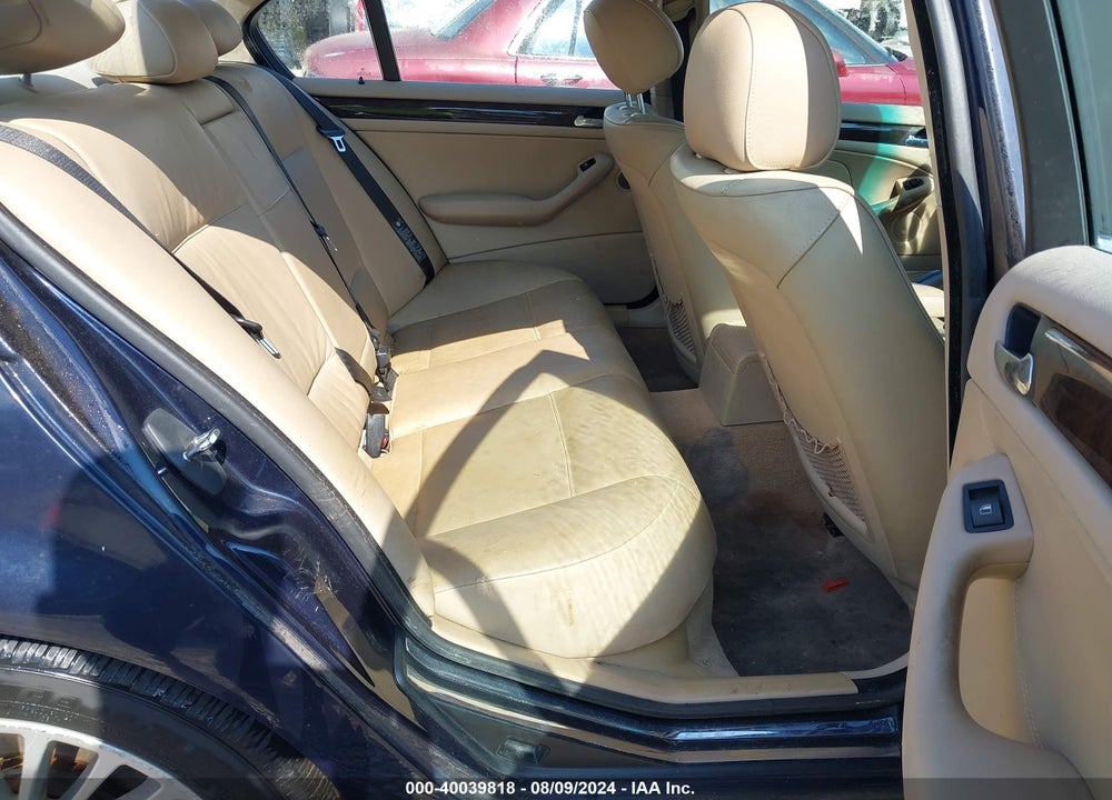2003 BMW 330XI VIN: WBAEW53463PG23330