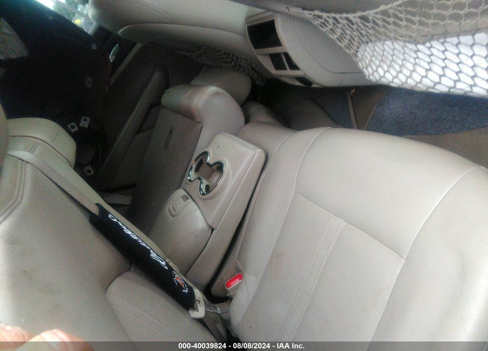 2011 CADILLAC SRX LUXURY COLLECTION VIN: 3GYFNAEY0BS668130
