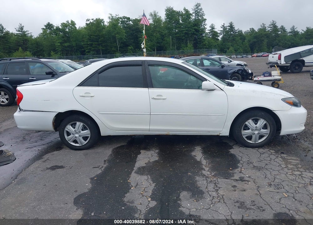 2002 TOYOTA CAMRY VIN: 4T1BE32K22U020302
