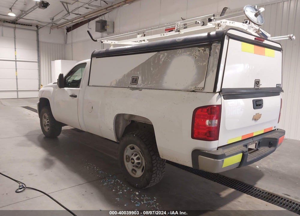 2014 CHEVROLET SILVERADO 2500HD WORK TRUCK VIN: 1GC0KVEG3EF133126