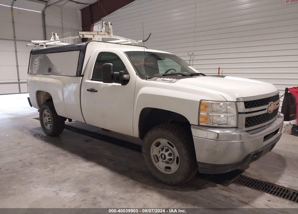 2014 CHEVROLET SILVERADO 2500HD WORK TRUCK VIN: 1GC0KVEG3EF133126