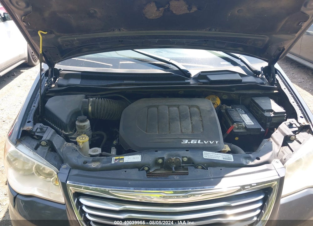 2014 CHRYSLER TOWN & COUNTRY TOURING VIN: 2C4RC1BG8ER397940