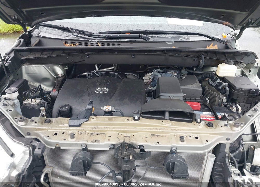2018 TOYOTA HIGHLANDER XLE VIN: 5TDJZRFH6JS879255