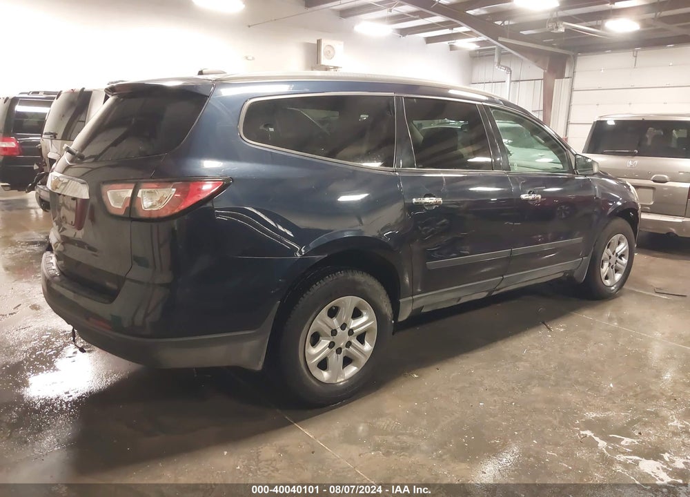 2017 CHEVROLET TRAVERSE LS VIN: 1GNKVFED3HJ304834