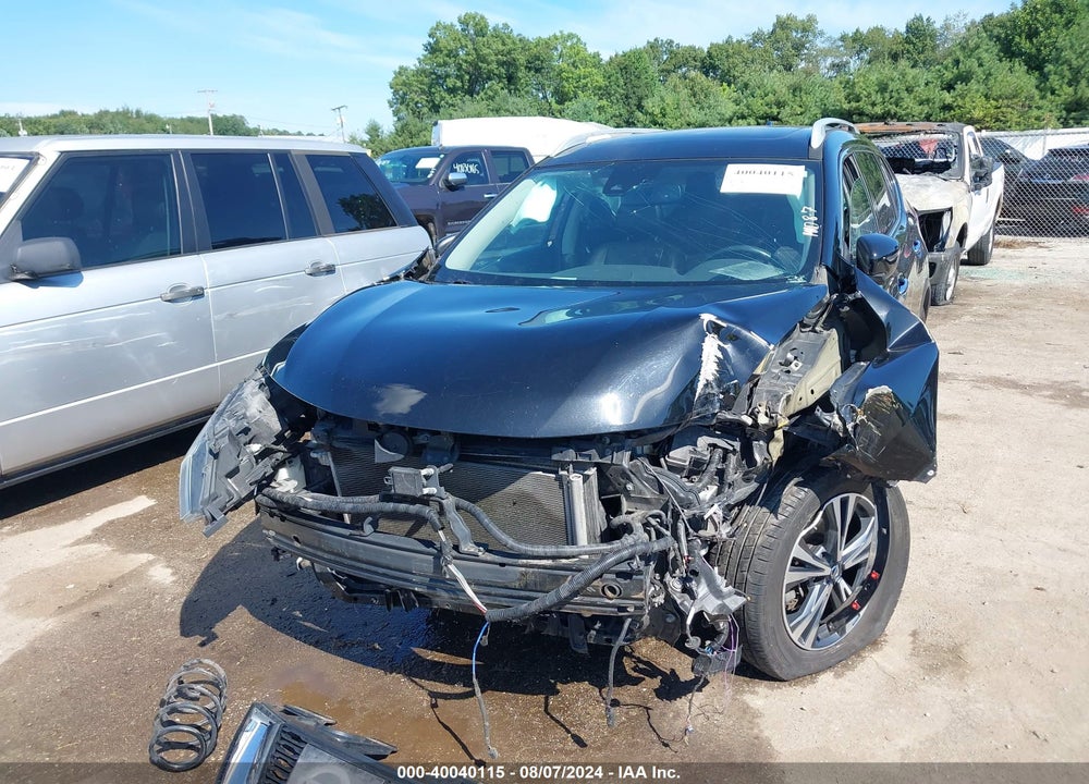 2017 NISSAN ROGUE SL VIN: 5N1AT2MV7HC870539