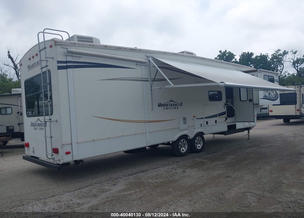2013 KEYSTONE MONTANA 5TH WHEEL TRAVEL TRAILER VIN: 4YDF37529D4730411
