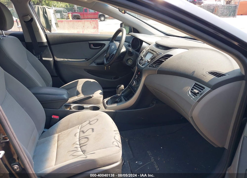 2014 HYUNDAI ELANTRA SE VIN: KMHDH4AE4EU096416