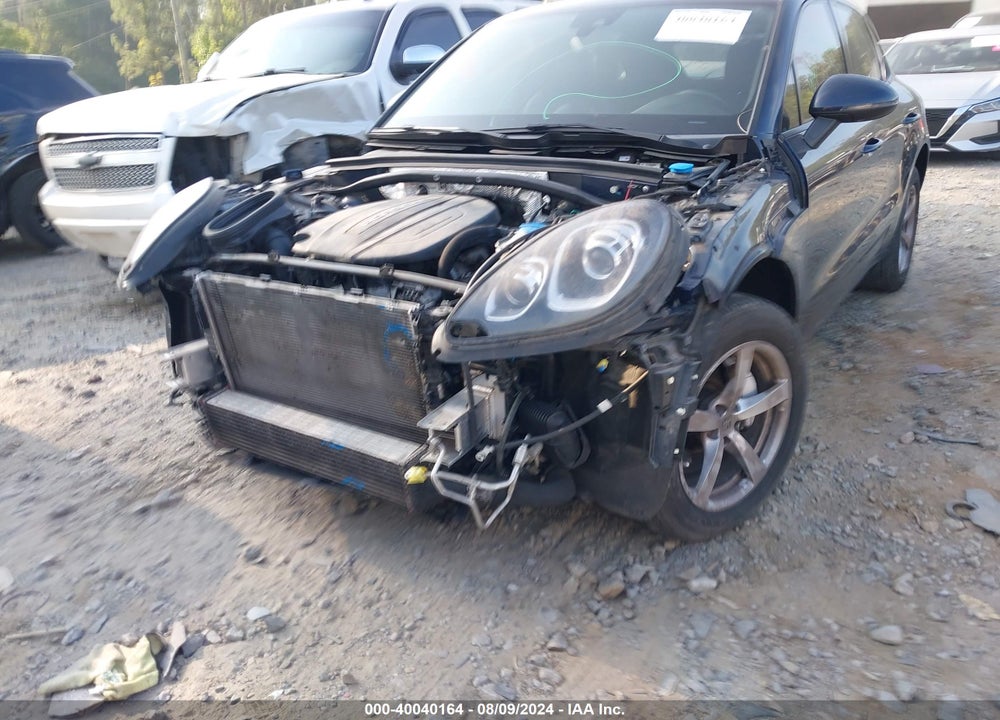 2017 PORSCHE MACAN VIN: WP1AA2A58HLB80912