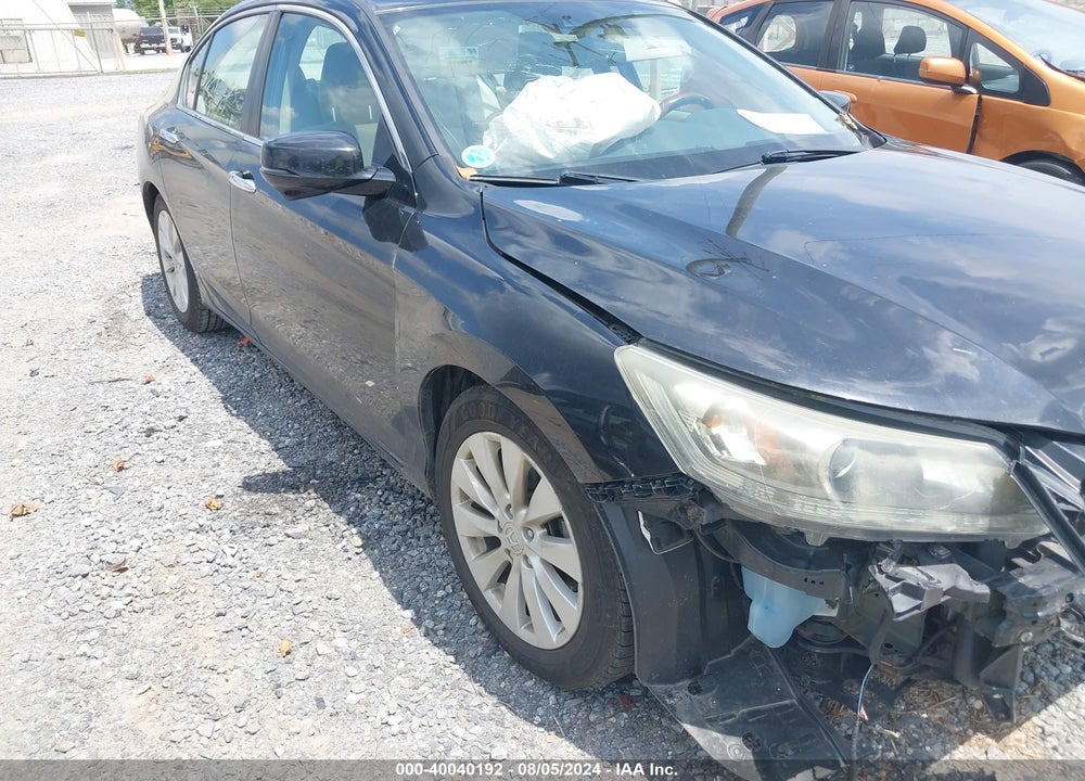 2015 HONDA ACCORD EX-L VIN: 1HGCR2F80FA235384