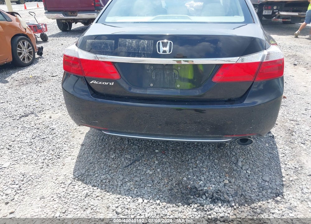 2015 HONDA ACCORD EX-L VIN: 1HGCR2F80FA235384