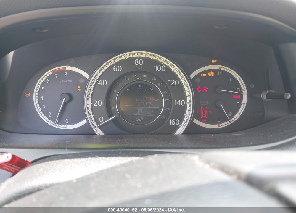 2015 HONDA ACCORD EX-L VIN: 1HGCR2F80FA235384