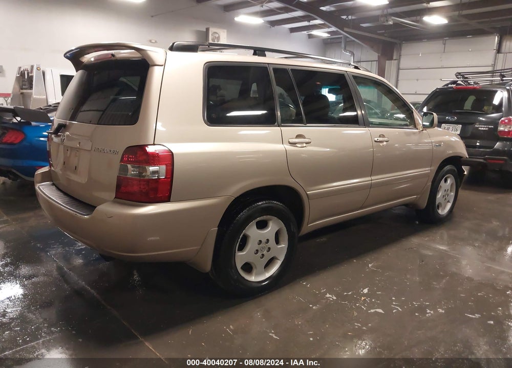 2005 TOYOTA HIGHLANDER LIMITED V6 VIN: JTEEP21A950092443