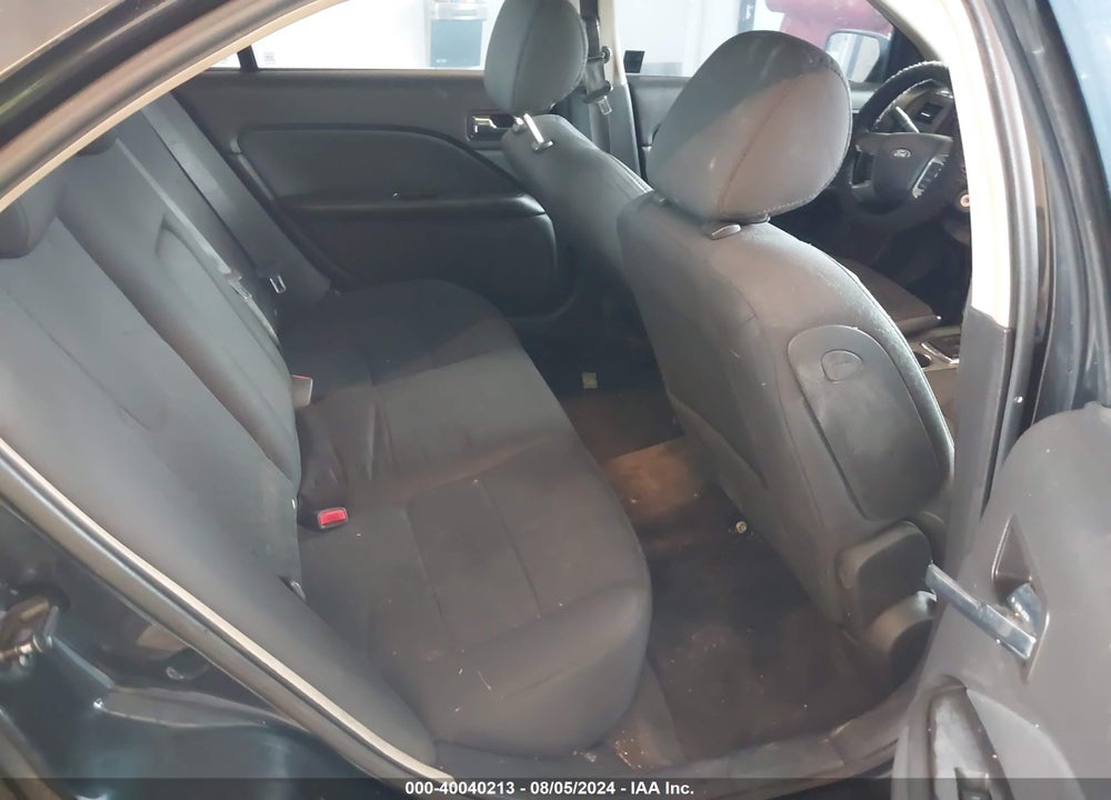 2010 FORD FUSION VIN: 3FAHP0HA2AR430387