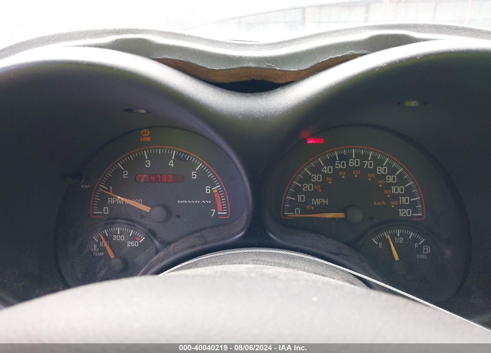 2004 PONTIAC GRAND AM SE VIN: 1G2NE52F34C102343