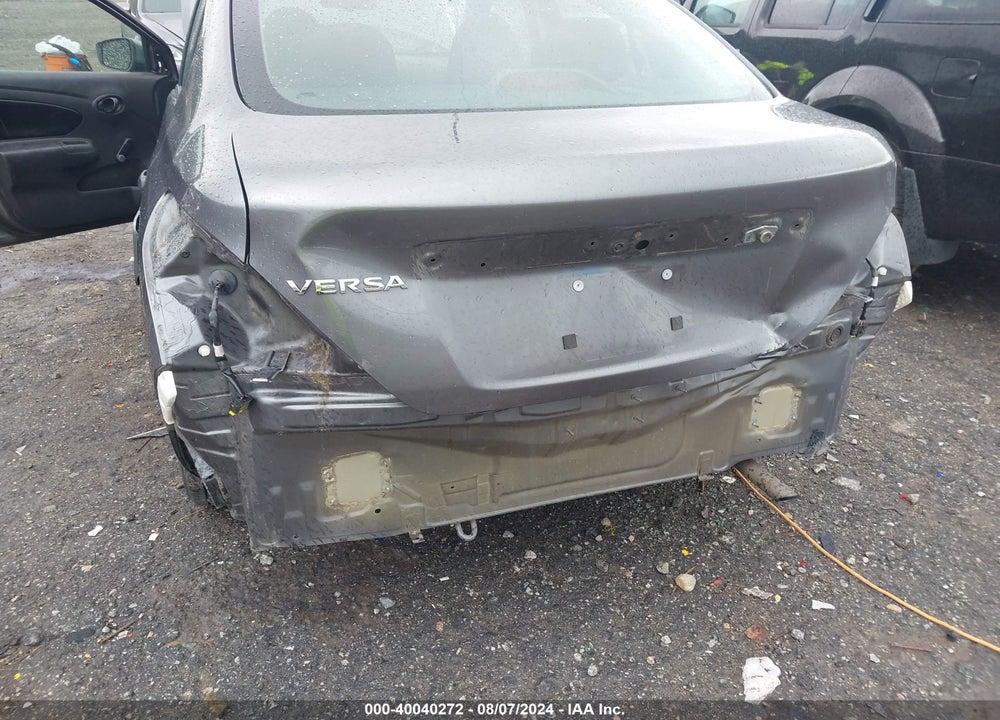 2017 NISSAN VERSA 1.6 S+ VIN: 3N1CN7AP8HL868252