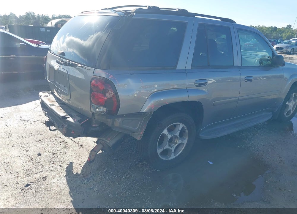 2006 CHEVROLET TRAILBLAZER LT VIN: 1GNDS13S062161225