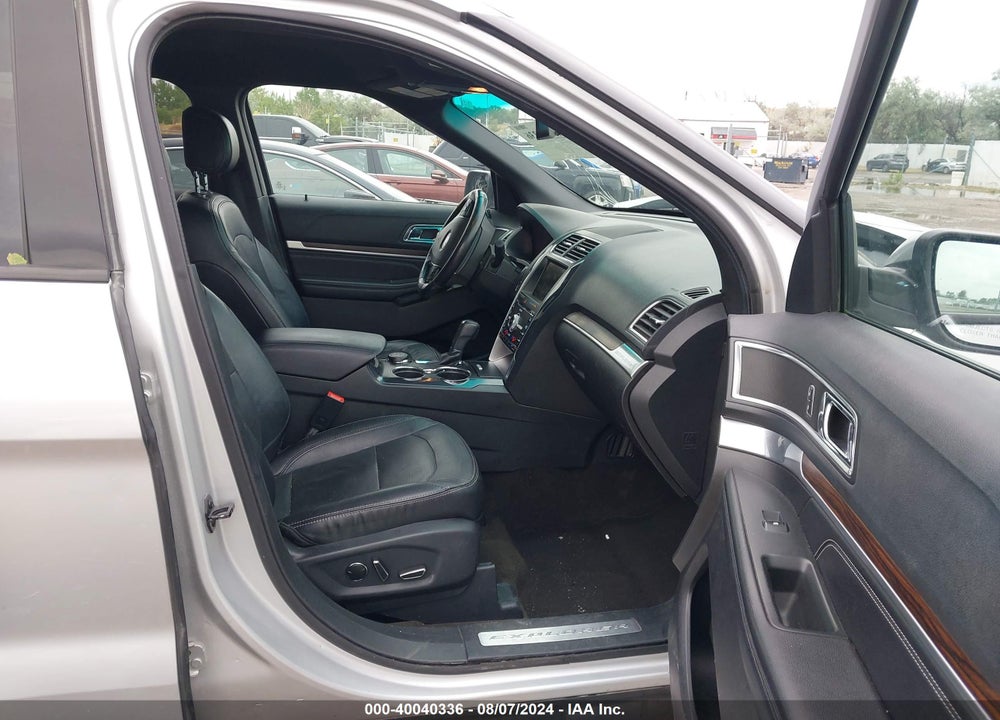 2016 FORD EXPLORER LIMITED VIN: 1FM5K8F83GGC09533