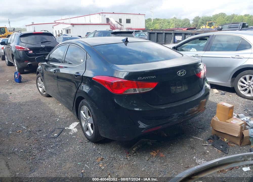 2013 HYUNDAI ELANTRA GLS VIN: 5NPDH4AE9DH270123