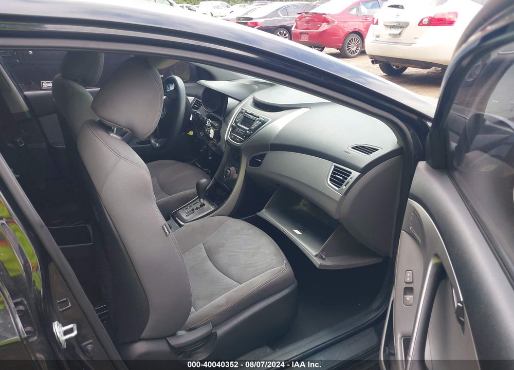 2013 HYUNDAI ELANTRA GLS VIN: 5NPDH4AE9DH270123