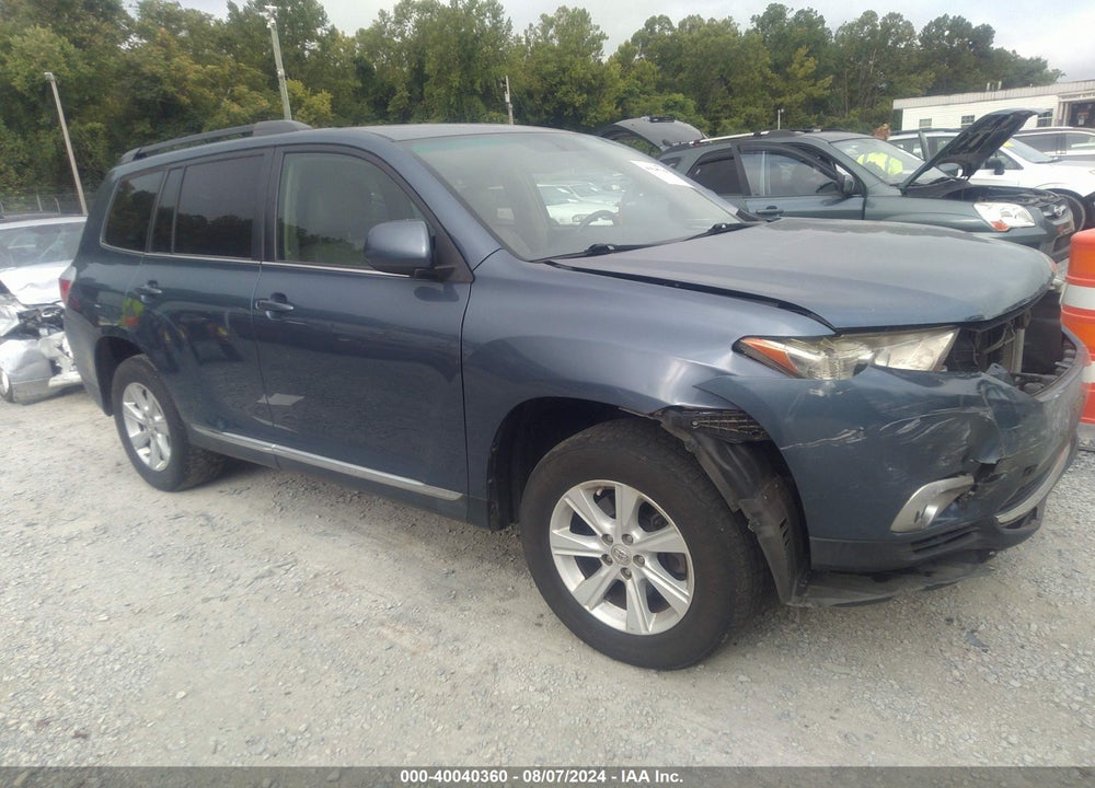 2013 TOYOTA HIGHLANDER SE V6 VIN: 5TDBK3EH7DS245772