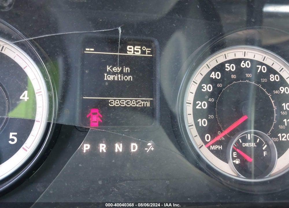 2014 RAM 2500 TRADESMAN VIN: 3C6UR5CL7EG144875
