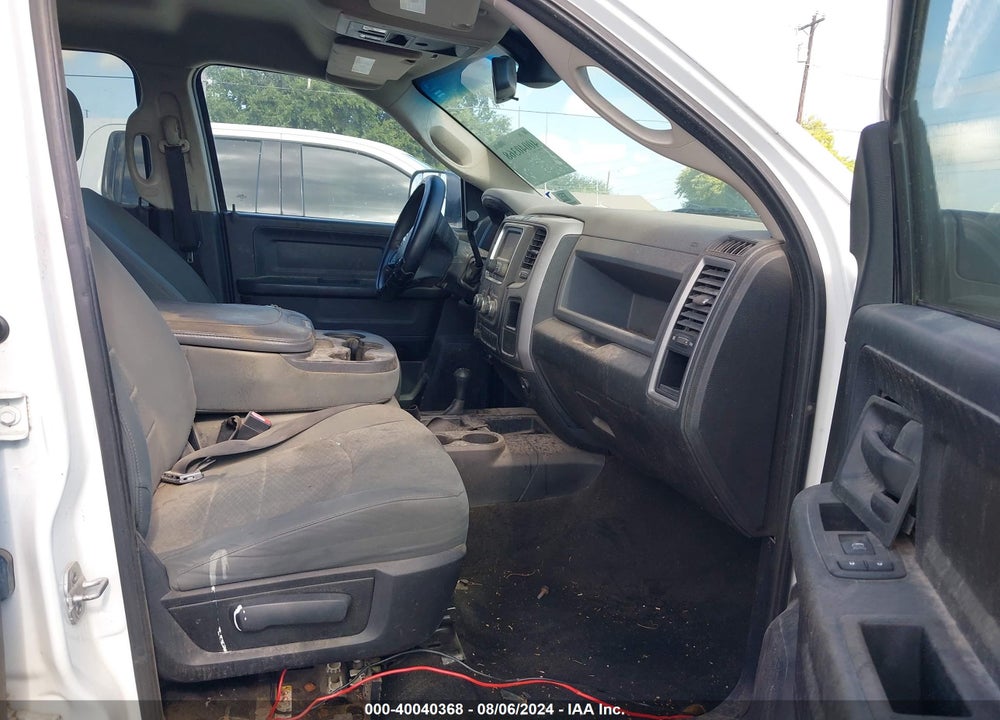 2014 RAM 2500 TRADESMAN VIN: 3C6UR5CL7EG144875