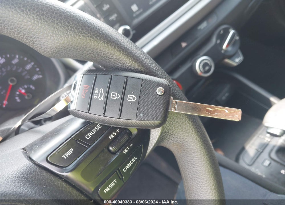 2019 KIA RIO 5-DOOR S VIN: 3KPA25AB1KE210337