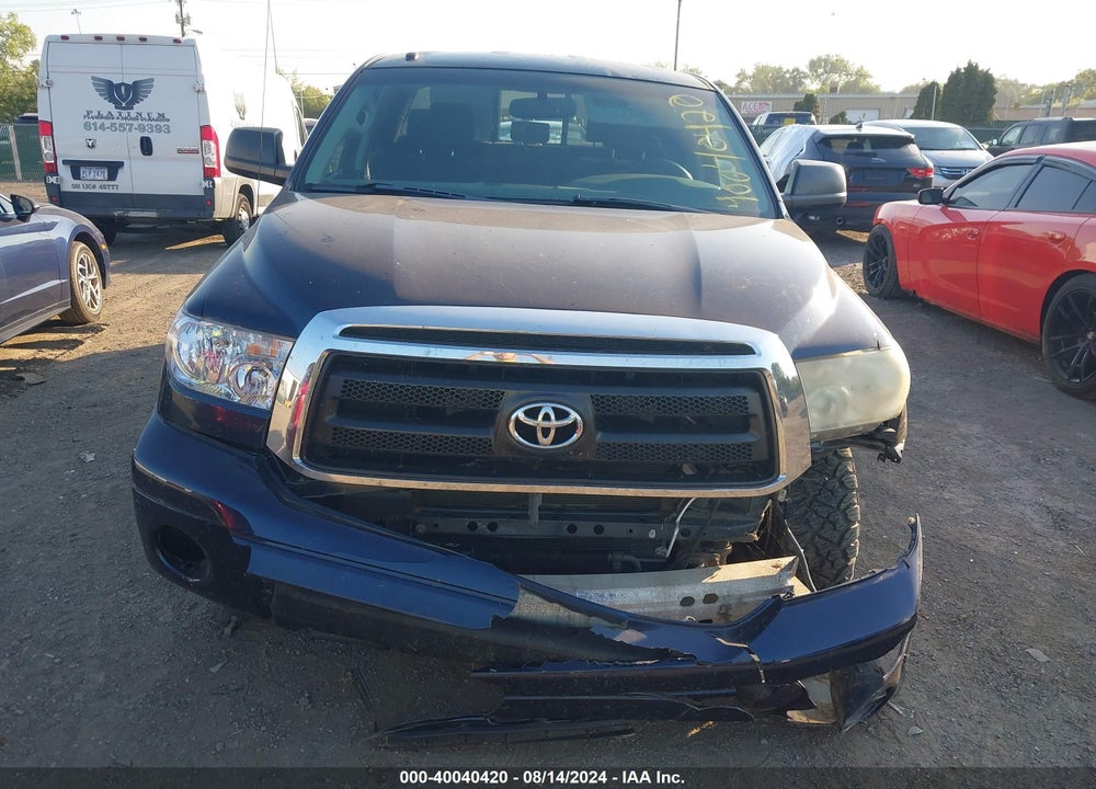 2010 TOYOTA TUNDRA SR5 5.7L V8 VIN: 5TFUY5F16AX118361