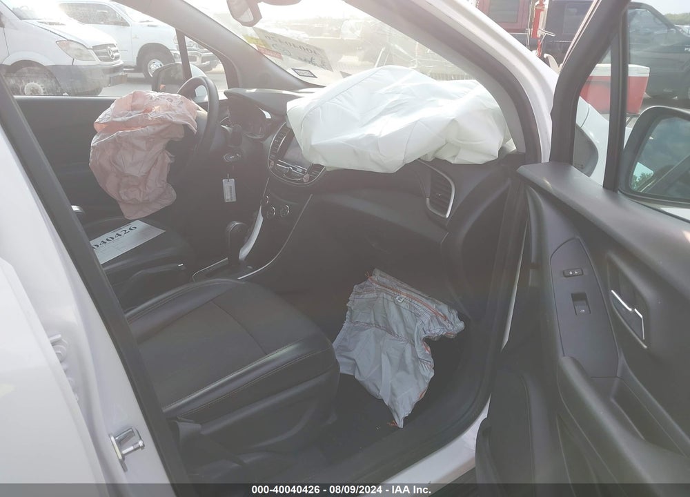 2021 CHEVROLET TRAX FWD LT VIN: KL7CJLSM7MB363835