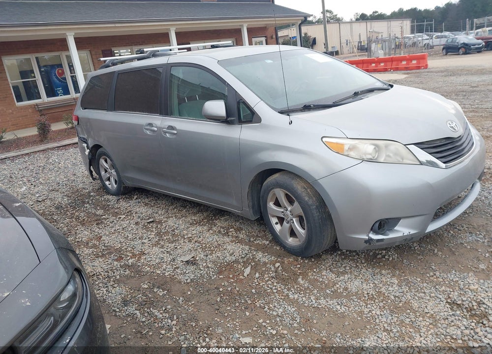 2011 TOYOTA SIENNA LE V6 VIN: 5TDKK3DC8BS078034