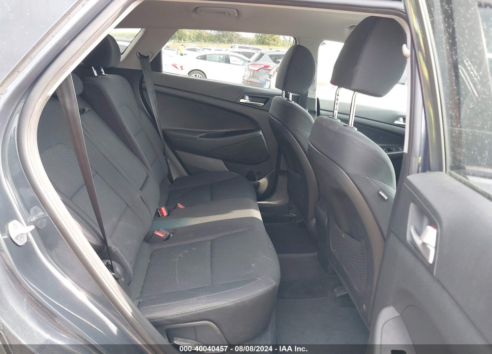 2019 HYUNDAI TUCSON SE VIN: KM8J23A42KU046602