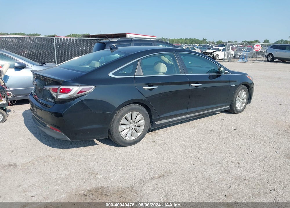 2016 HYUNDAI SONATA HYBRID SE VIN: KMHE24L12GA030127